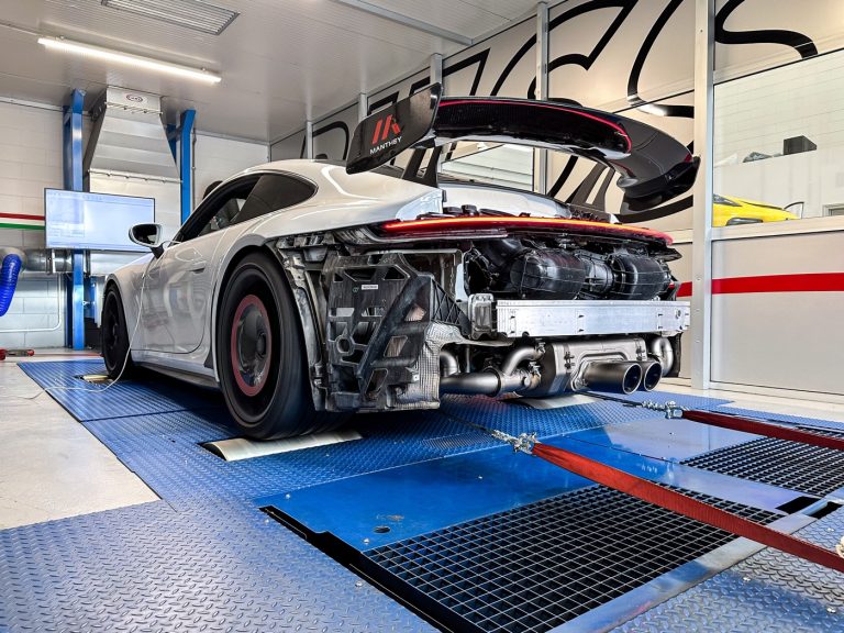 Scopri di più sull'articolo QUANTA VELOCITA’ SI PUO’ COMPRARE SU UNA 992 GT3?